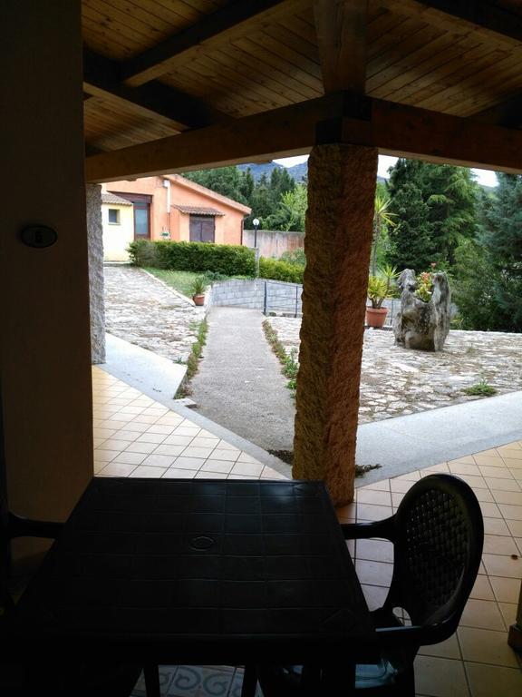 Agriturismo Usurtala Orani Buitenkant foto