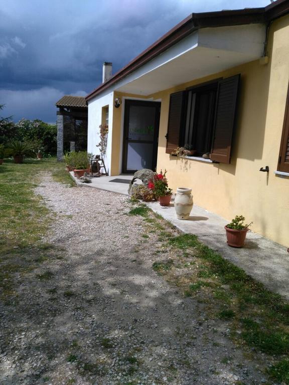 Agriturismo Usurtala Orani Buitenkant foto