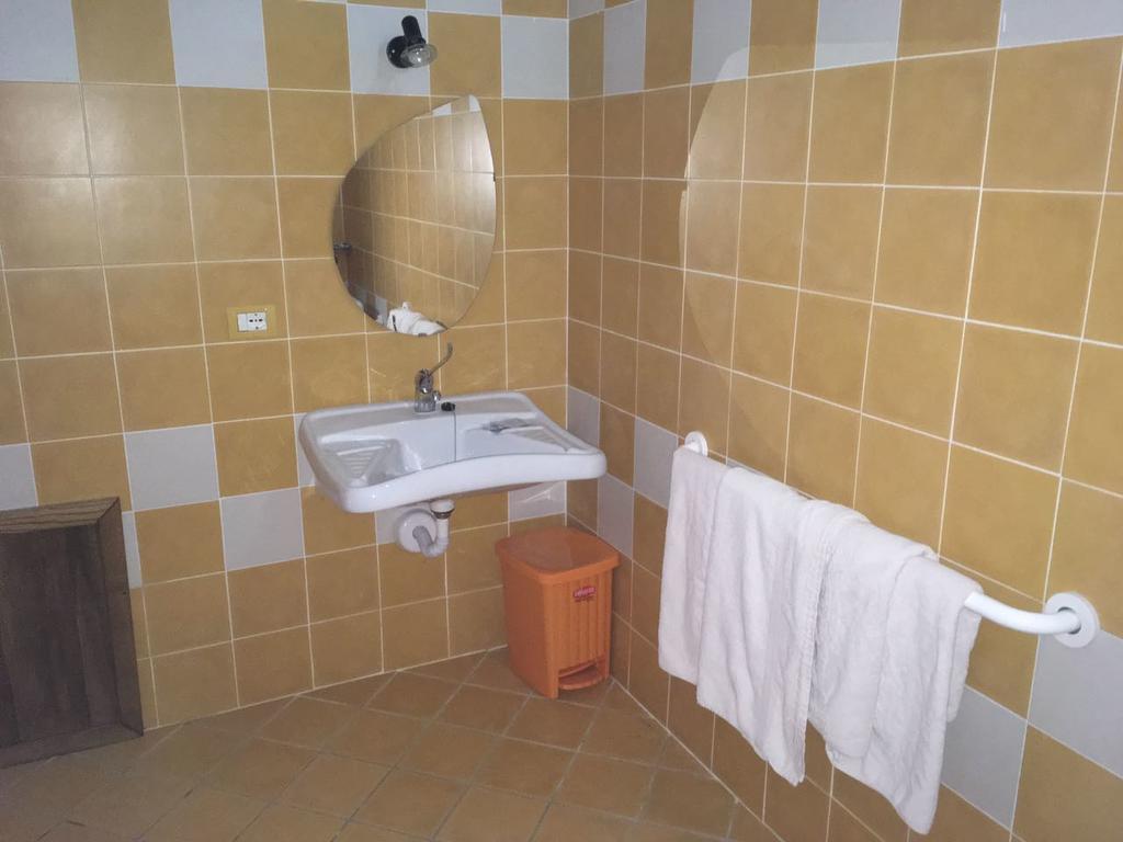 Agriturismo Usurtala Orani Buitenkant foto